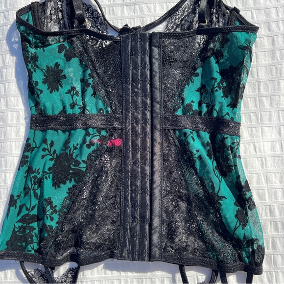 Seven til Midnight 'Simply Gorgeous' Green and Black Burnout Bustier, S - Picture 6 of 10